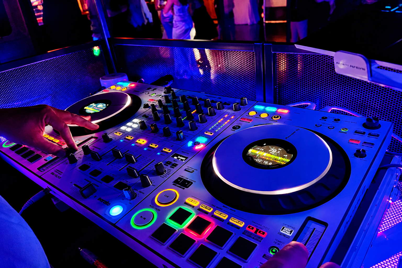 Uforia Entertainment DJ Debonair All White Set-Up Party Starter II